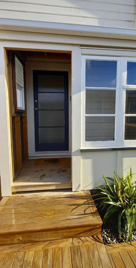 Character 2-Bedroom Unit Masterton Εξωτερικό φωτογραφία
